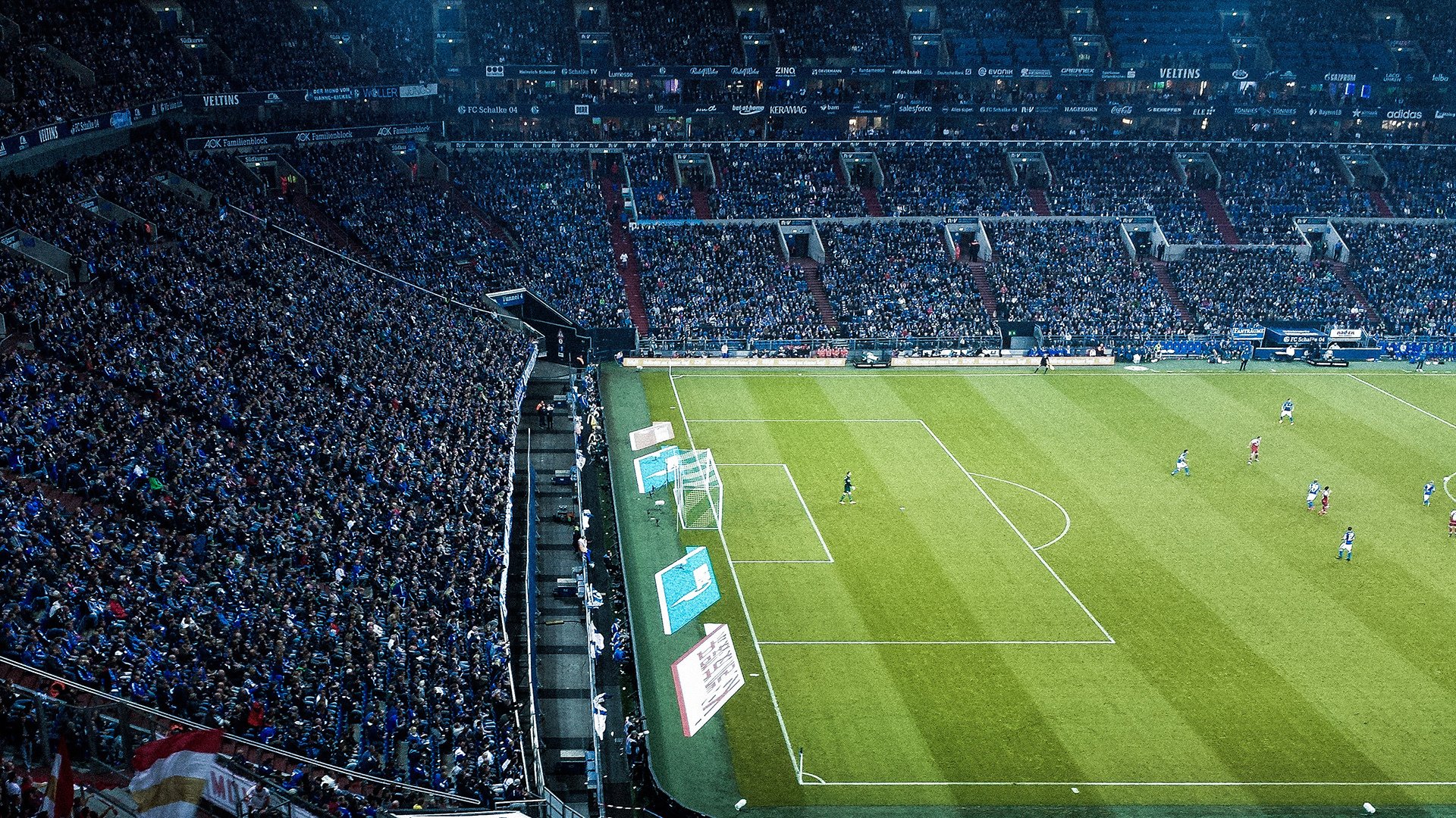 半岛体育网 -塔图姆复出首秀出彩，巴塞罗那主场鏖战俄克拉荷马城雷霆，豪取16连胜